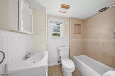 926 N Washington Ave, Green Brook Township, NJ 08812 - Photo 24