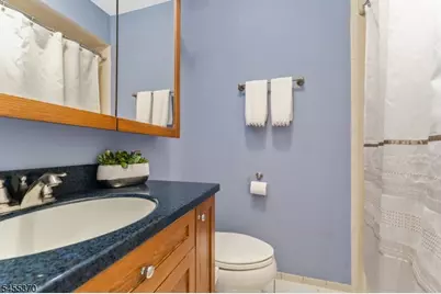 705 Clark Cir, Raritan Township, NJ 08822 - Photo 10