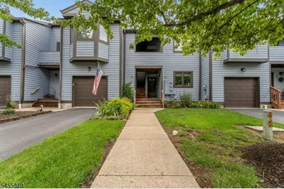 705 Clark Cir, Raritan Township, NJ 08822 - Photo 14