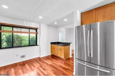 38 Park St #D, Florham Park, NJ 07932 - Photo 4