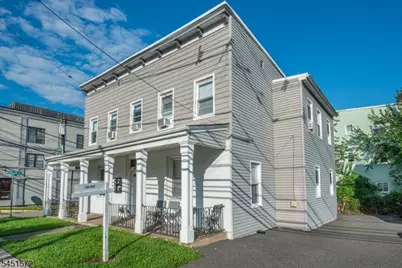 143 Valley Rd #2R, Montclair, NJ 07042 - Photo 2