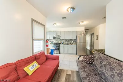 143 Valley Rd #2R, Montclair, NJ 07042 - Photo 16
