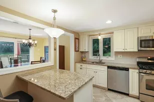 4F Somerset Hills Ct, Bernardsville, NJ 07924 - Photo 10