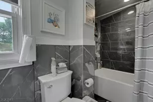 291 Fairway Ave, Belleville, NJ 07109 - Photo 16