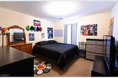 297 Avon Ave, Newark, NJ 07108 - Photo 20