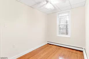 72 Lang St, Newark, NJ 07105 - Photo 8