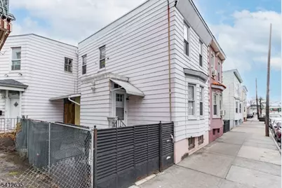 72 Lang St, Newark, NJ 07105 - Photo 2
