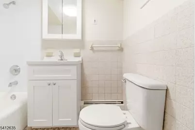 72 Lang St, Newark, NJ 07105 - Photo 10