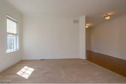 9 Comstock Ln, Montgomery Township, NJ 08558 - Photo 6
