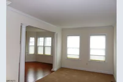 9 Comstock Ln, Montgomery Township, NJ 08558 - Photo 2
