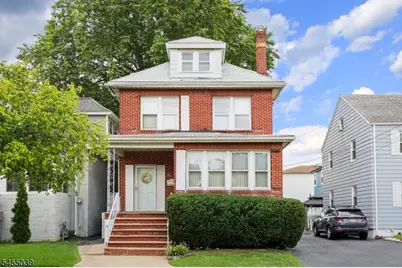 911 W Henry St, Linden, NJ 07036 - Photo 2