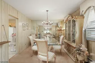 911 W Henry St, Linden, NJ 07036 - Photo 10