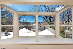 94 Park St, Montclair, NJ 07042 - Photo 4