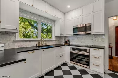 9 Musconetcong Ave, Stanhope, NJ 07874 - Photo 4