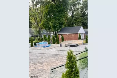 43 Edgewood Ave, West Orange Township, NJ 07052 - Photo 16