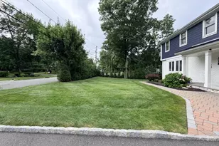 43 Edgewood Ave, West Orange Township, NJ 07052 - Photo 6