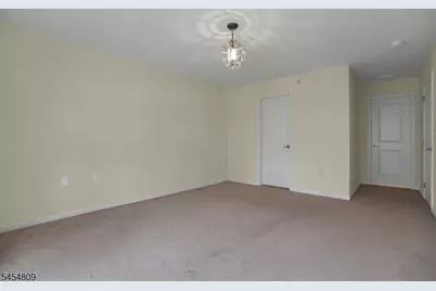 308 Rotando Way, Morris Plains, NJ 07950 - Photo 18