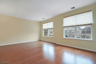 308 Rotando Way, Morris Plains, NJ 07950 - Photo 4
