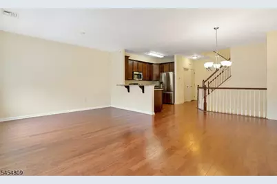 308 Rotando Way, Morris Plains, NJ 07950 - Photo 8