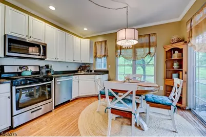 47 Loft Dr, Bridgewater, NJ 08836 - Photo 12