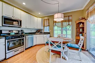 47 Loft Dr, Bridgewater, NJ 08836 - Photo 12