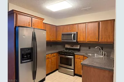 [Address not provided], Piscataway Township, NJ 08854 - Photo 4