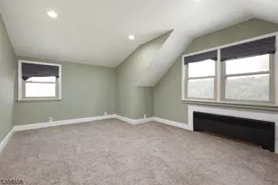 825 Dennis Pl, Linden, NJ 07036 - Photo 20