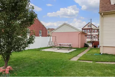 825 Dennis Pl, Linden, NJ 07036 - Photo 28