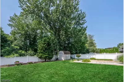 22 Rhonda Pl, Wanaque, NJ 07465 - Photo 28