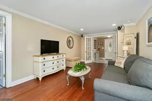 22 Rhonda Pl, Wanaque, NJ 07465 - Photo 6