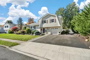 22 Rhonda Pl, Wanaque, NJ 07465 - Photo 36