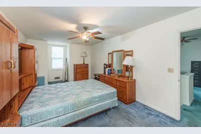 20 Collura Ln, Clifton, NJ 07012 - Photo 18