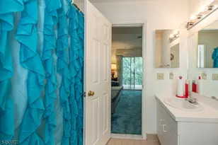 20 Collura Ln, Clifton, NJ 07012 - Photo 24