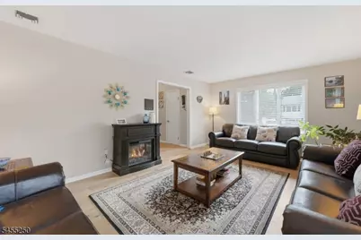 41 Florham Rd, Parsippany, NJ 07054 - Photo 10