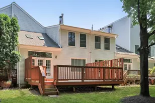 851 Princeton Ct, Branchburg Township, NJ 08853 - Photo 18