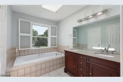 851 Princeton Ct, Branchburg Township, NJ 08853 - Photo 12