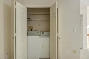851 Princeton Ct, Branchburg Township, NJ 08853 - Photo 14