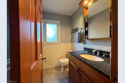 73 S Hillside Ave, Roxbury Township, NJ 07876 - Photo 6