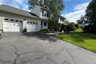 73 S Hillside Ave, Roxbury Township, NJ 07876 - Photo 1