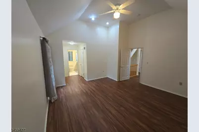 41 Arbor Cir, Bernards Township, NJ 07920 - Photo 10