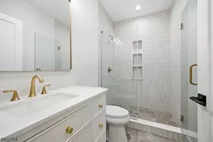 12 Tilden Ct, Livingston, NJ 07039 - Photo 24
