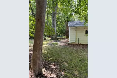 366 Warrenville Rd, Green Brook Township, NJ 08812 - Photo 10
