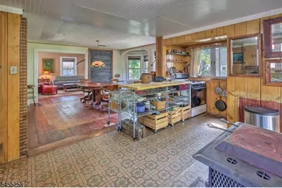 6 Bodine Ave, Peapack Gladstone Boro, NJ 07934 - Photo 8