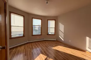 720 Monroe Ave, Elizabeth, NJ 07201 - Photo 2