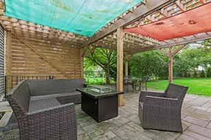 81 Hudson Ave, Maplewood, NJ 07040 - Photo 44