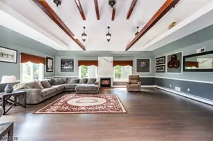 207 Eileen Dr, Cedar Grove, NJ 07009 - Photo 8