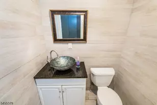 207 Eileen Dr, Cedar Grove, NJ 07009 - Photo 38