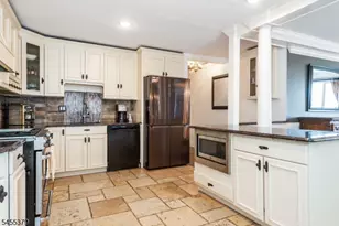 207 Eileen Dr, Cedar Grove, NJ 07009 - Photo 14