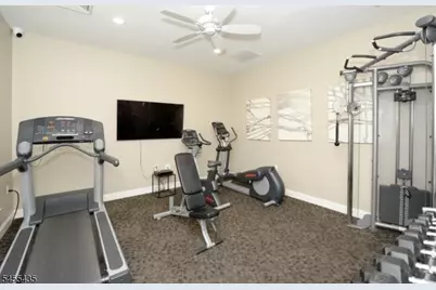 5 Holly Ln, Garfield, NJ 07026 - Photo 16