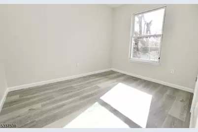 212 N 1st St, Paterson, NJ 07522 - Photo 8